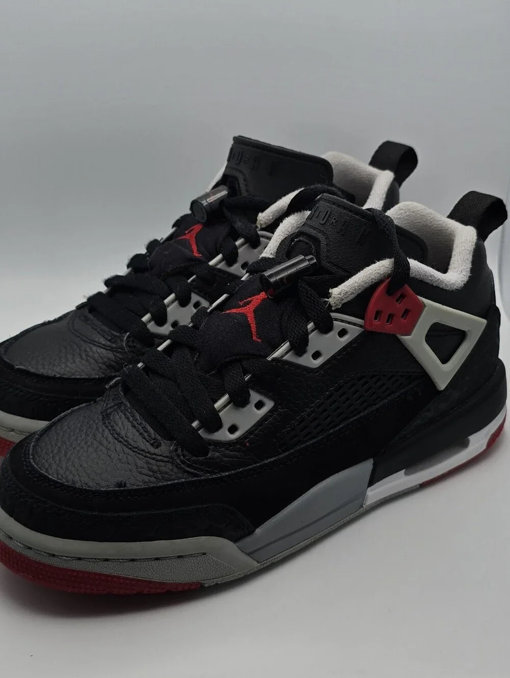 Jordan Kids Black, Red and White Retro Low-Top Sneakers